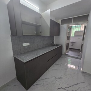 Kitchen in 2 BHK Builder Floor at Dlf Phase I – for Rent