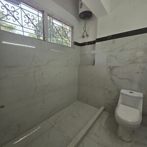 Bathroom in 2 BHK Builder Floor at Dlf Phase I – for Rent