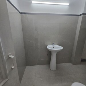 Bathroom in 2 BHK Builder Floor at Dlf Phase I – for Rent