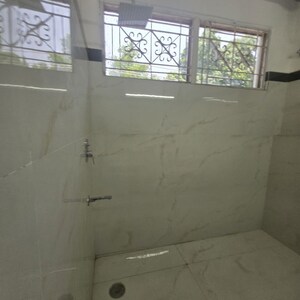 Bathroom in 2 BHK Builder Floor at Dlf Phase I – for Rent