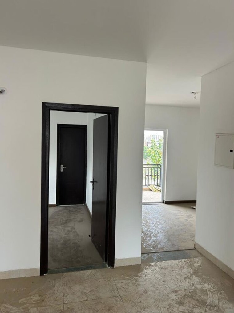 Room, parklands 3 Bedroom 250 Sq.Yd. Builder Floor In Sector 85 Faridabad 10476828