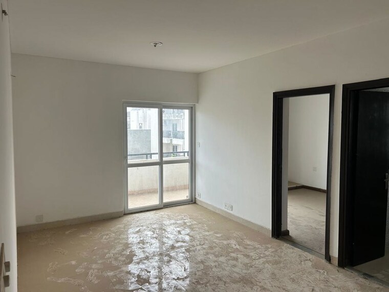 Room, parklands 3 Bedroom 250 Sq.Yd. Builder Floor In Sector 85 Faridabad 10476828