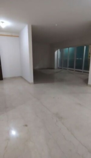 Room in 3 BHK Apartment at Thane West – for Sale