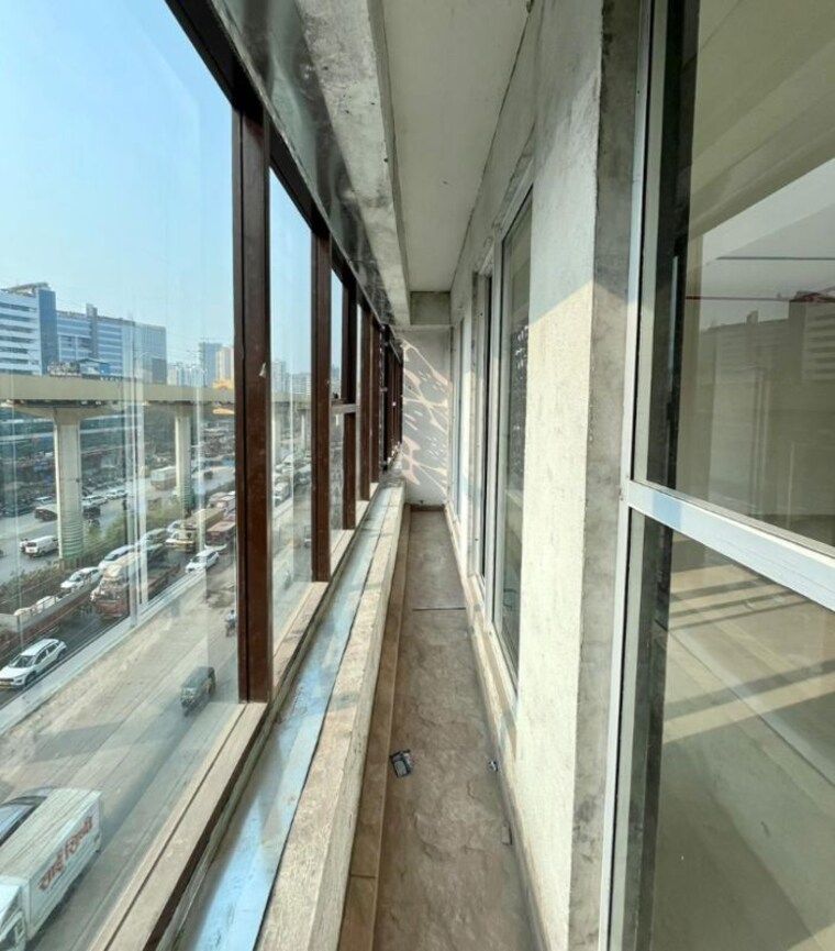 Balcony, anand nagar Commercial Office Space 760 Sq.Ft. In Anand Nagar Thane 10476936