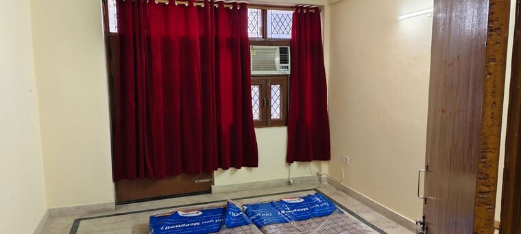 Bedroom, chattarpur 3 Bedroom 1200 Sq.Ft. Builder Floor In Chattarpur Delhi 10476935