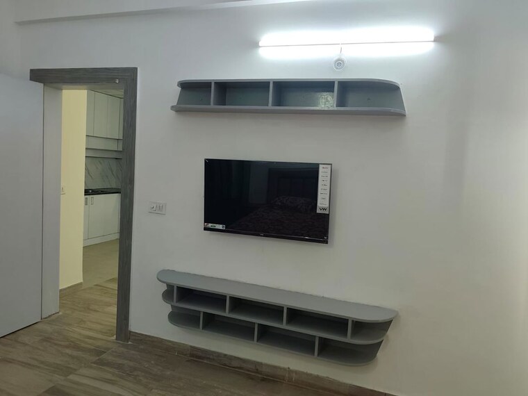 undefined, paramount-golf-forest-studio-apartments-oak-tower 1 Bedroom 880 Sq.Ft. Apartment In Zeta I Greater Noida Greater Noida 10476993