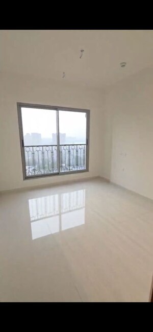 Room in 3 BHK Apartment at Lodha Bellagio, Powai – for Sale