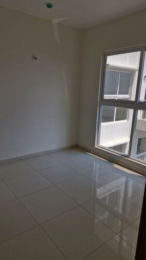 Room in 2 BHK Apartment at Godrej Ananda, Bagaluru – for Rent