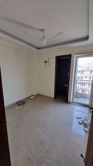 Room in 2 BHK Builder Floor at Chattarpur – for Rent