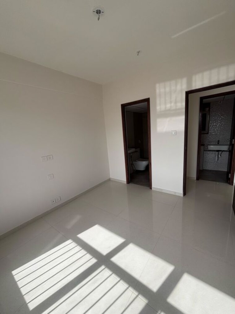 Room, lnt-emerald-isle-phase-ii 2 Bedroom 750 Sq.Ft. Apartment In Powai Mumbai 10477139