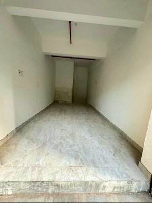  Shop For Rent in Vardhman Nagar