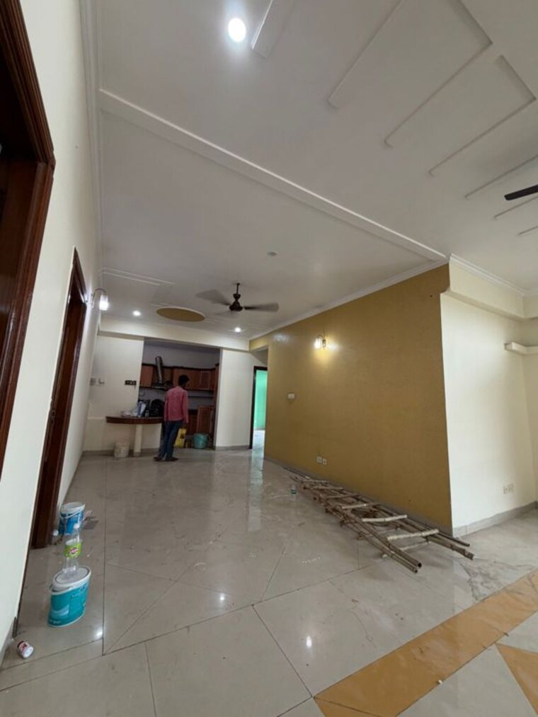 Room, sector 21c 3 Bedroom 1800 Sq.Ft. Apartment In Sector 21c Faridabad 10477209