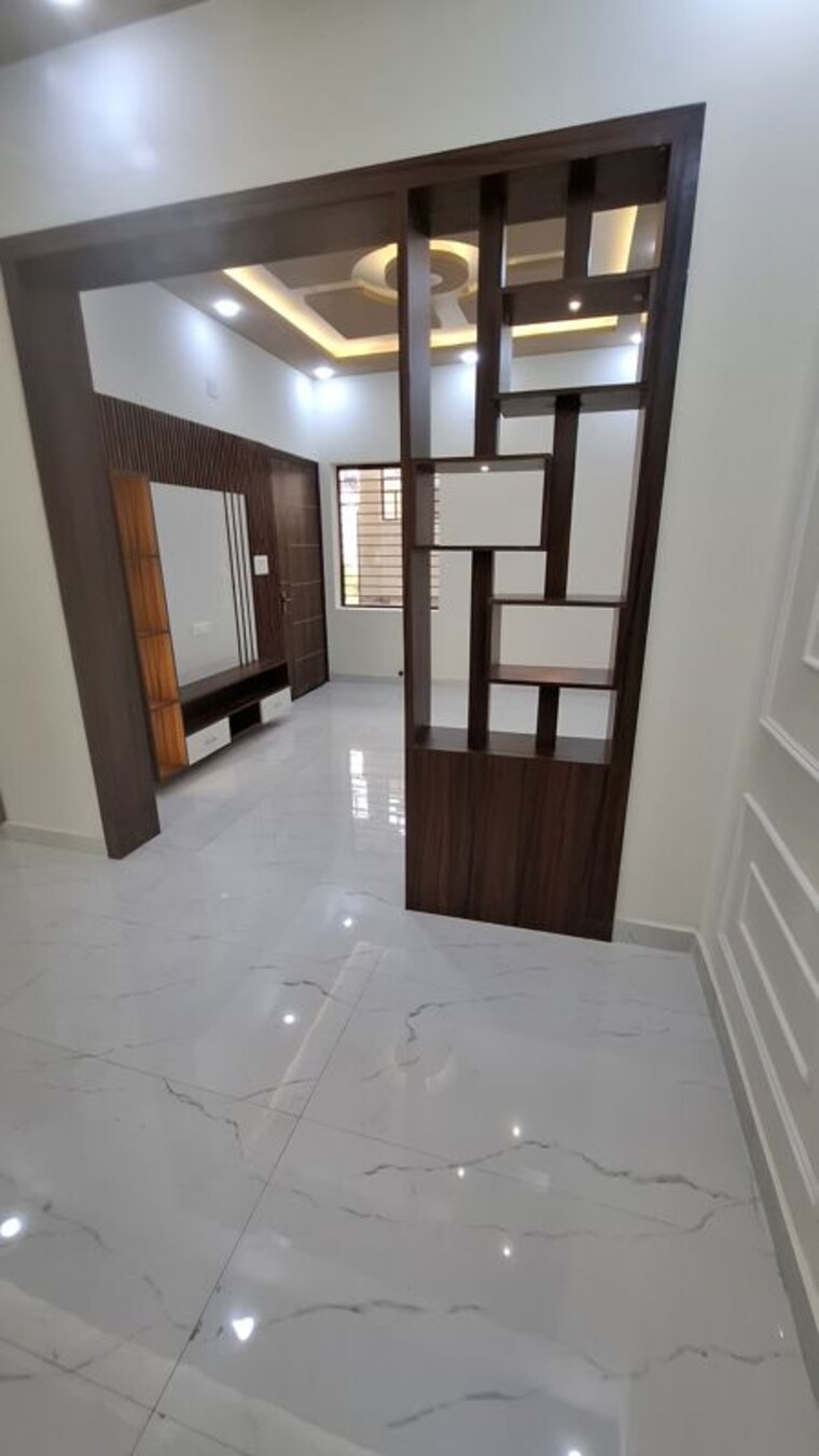 Room, ganga nagar 3 Bedroom 117 Sq.Yd. Independent House In Ganga Nagar Meerut 10457095
