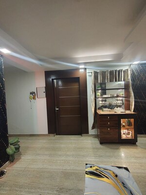 Living Room in 2 BHK Builder Floor at Green Fields Colony – for Rent