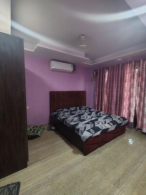 Bedroom in 2 BHK Builder Floor at Green Fields Colony – for Rent