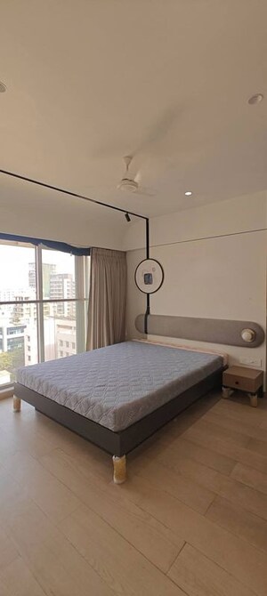 Bedroom in 3 BHK Apartment at Arihant CHS Khar West, Khar West – for Rent