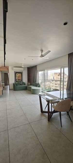 3 BHK Apartment For Rent in Arihant CHS Khar West, Khar West