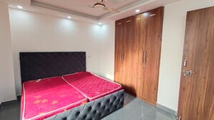 Bedroom in 1 BHK Apartment at Sainik Farm – for Rent