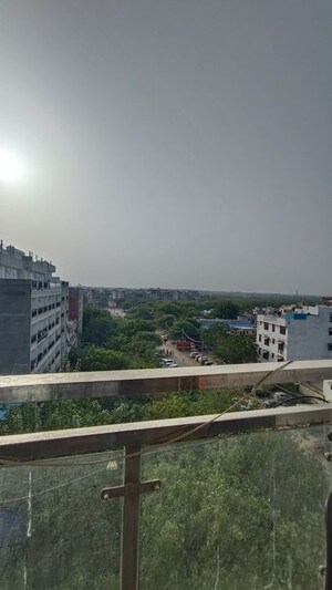 Balcony in 1 BHK Apartment at Sainik Farm – for Rent