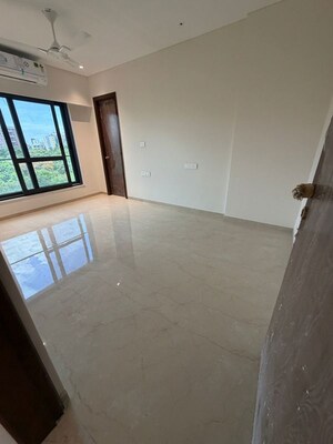 Bedroom in 3 BHK Apartment at Chembur – for Sale