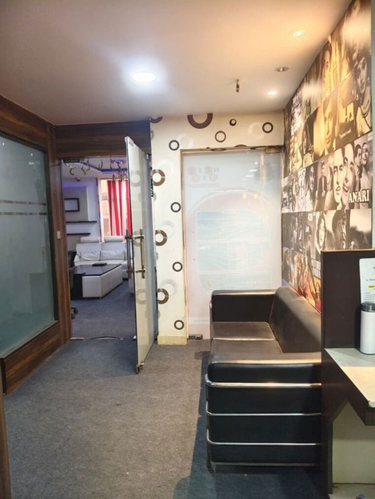 Bathroom, sector 63 Commercial Office Space 1440 Sq.Ft. In Sector 63 Noida 10477133