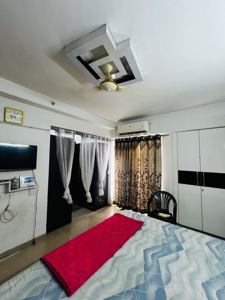 Team Area, nirala-estate-ii 3 Bedroom 1745 Sq.Ft. Apartment In Tech Zone 4 Greater Noida Greater Noida 10477278