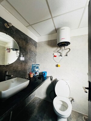Team Area in 3 BHK Apartment at Nirala Estate II, Tech Zone 4 Greater Noida – for Rent