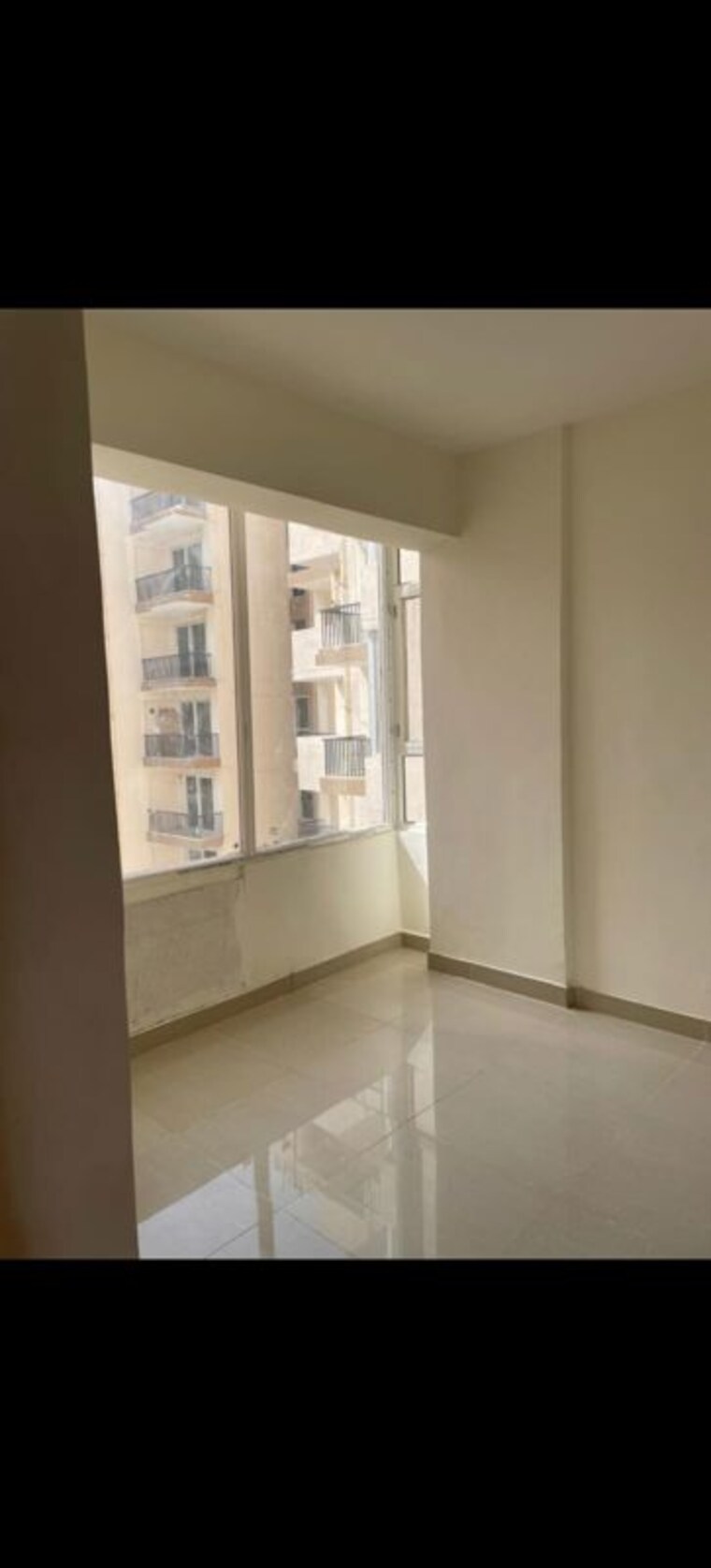 Room, supreme-towers 3.5 Bedroom 1850 Sq.Ft. Apartment In Sector 99 Noida 10477266