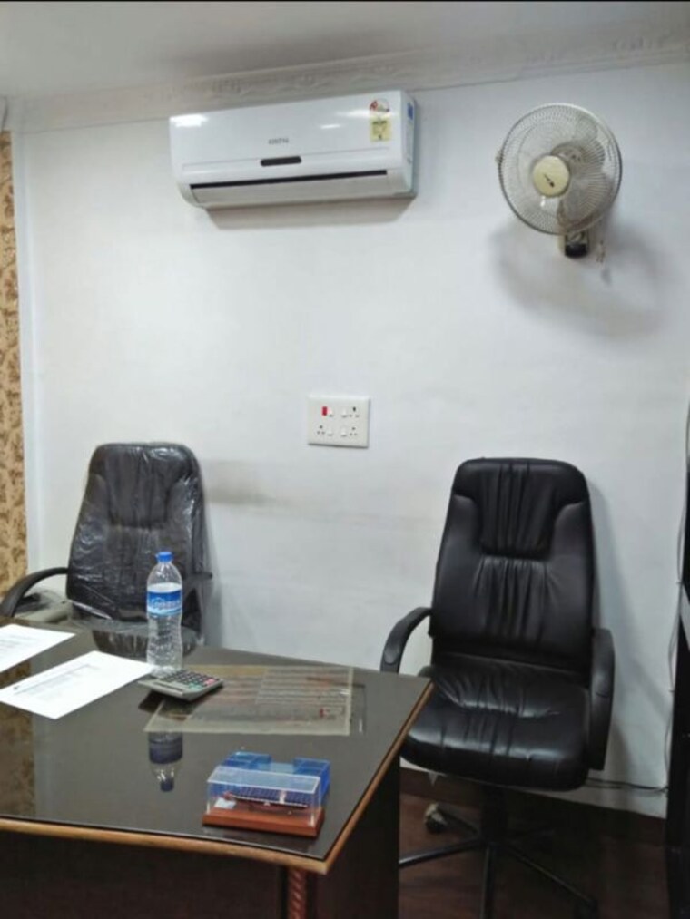Team Area, agarwal-trade-center Commercial Office Space 321 Sq.Ft. In Cbd Belapur Sector 11 Navi Mumbai 10477277