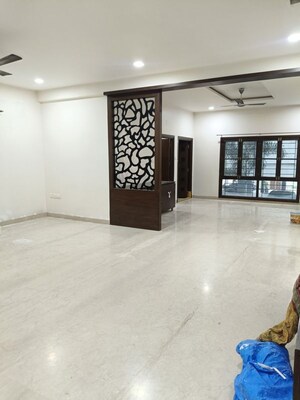 Room in 3 BHK Apartment at Kakatiya Hills, Jubilee Hills – for Sale