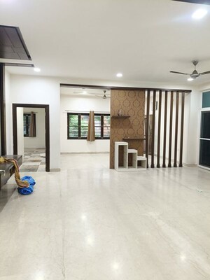 Room in 3 BHK Apartment at Kakatiya Hills, Jubilee Hills – for Sale