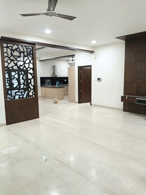 Room in 3 BHK Apartment at Kakatiya Hills, Jubilee Hills – for Sale