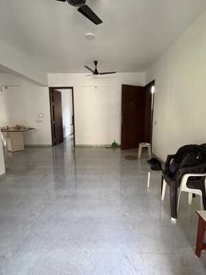 Parking in 3 BHK Apartment at Wireless Colony – for Rent
