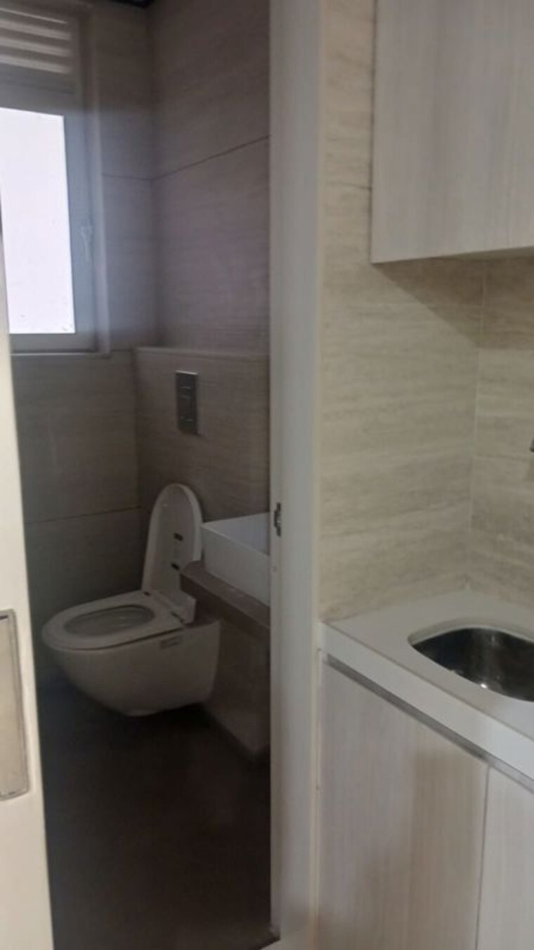 Bathroom, wadhwa-the-gateway Commercial Office Space 450 Sq.Ft. In Mulund West Mumbai 10477363