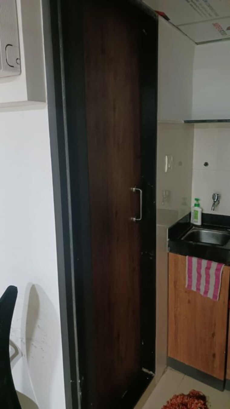 undefined, bhandup west Commercial Office Space 300 Sq.Ft. In Bhandup West Mumbai 10477479