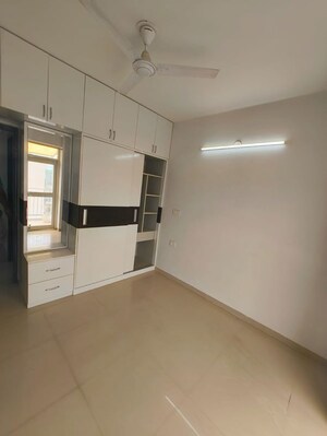 2 BHK Apartment For Rent in Adani Aangan, Sector 89a