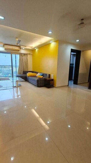 2 BHK Apartment For Rent in K Raheja Corp Maple Leaf, Powai