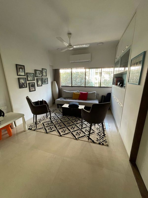 2 BHK 850 Sq.Ft. Apartment in Manju Mahal Apartment