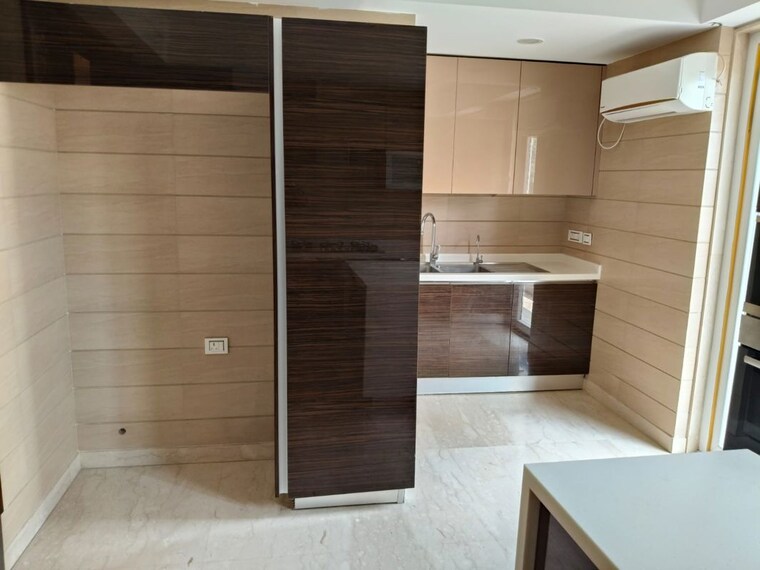 undefined, hauz khas 4 Bedroom 2500 Sq.Ft. Builder Floor In Hauz Khas Delhi 10477535