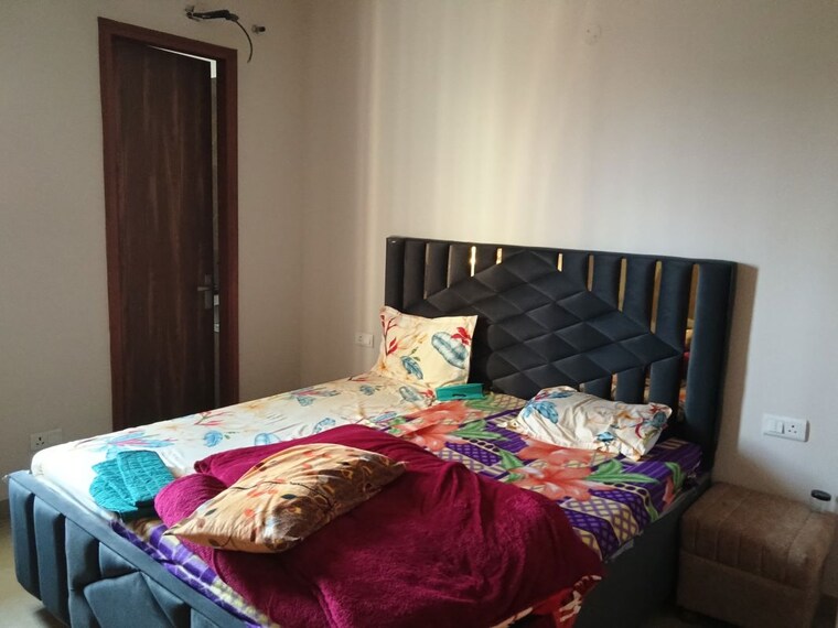 Bedroom, ambala highway 3 Bedroom 122 Sq.Yd. Builder Floor In Ambala Highway Zirakpur 10443728