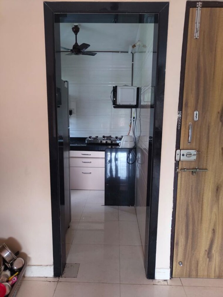 Kitchen, ek-siddhi-chs-kolbad-road 1 Bedroom 550 Sq.Ft. Apartment In Khopat Thane 10477582