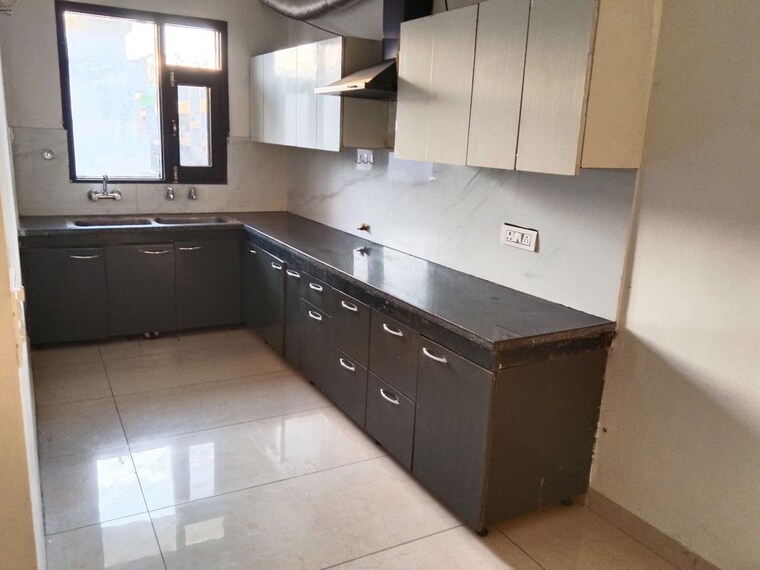 Kitchen, dhakoli 3 Bedroom 122 Sq.Yd. Builder Floor In Dhakoli Zirakpur 10477580
