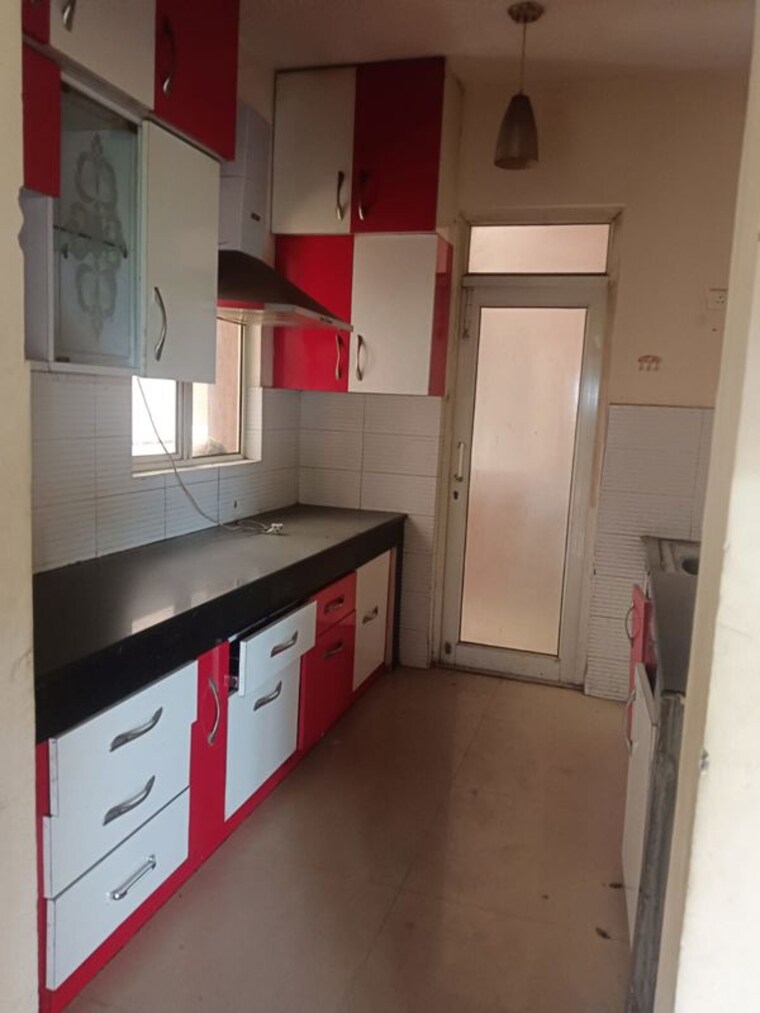Kitchen, spr-imperial-estate 3 Bedroom 2050 Sq.Ft. Apartment In Sector 82 Faridabad 10477609