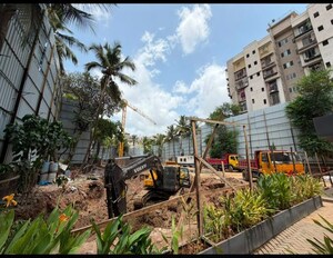 2 BHK Builder Floor For Sale in Vazira
