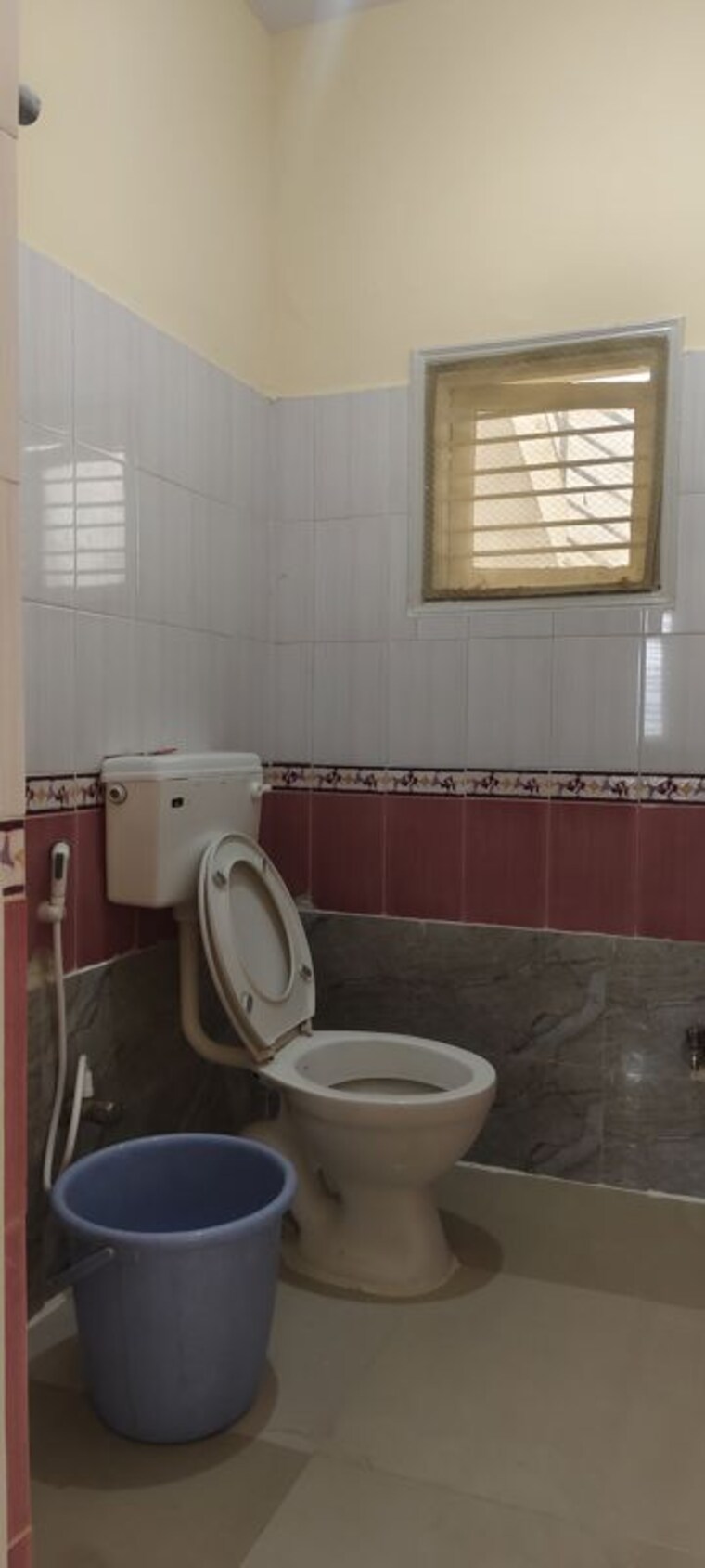 Bathroom, murugesh palya 2 Bedroom 1100 Sq.Ft. Builder Floor In Murugesh Palya Bangalore 10477661