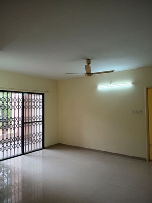 Room in 3 BHK Apartment at Kharadi – for Rent