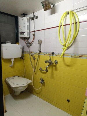 Team Area in 2 BHK Apartment at Bhagya Apartments, Andheri West – for Rent