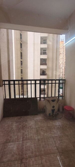 Staircase in 3 BHK Apartment at Supertech Eco Village II, Sector 16b Greater Noida – for Sale