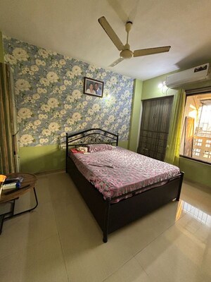 Bedroom in 3.5 BHK Apartment at Kanungo Shreepati Complex, Mira Road East – for Sale