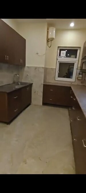 Kitchen in 3 BHK Independent House at RWA Apartments Sector 39, Sector 39 – for Rent